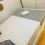 Travessa Do Meio ליסבון
