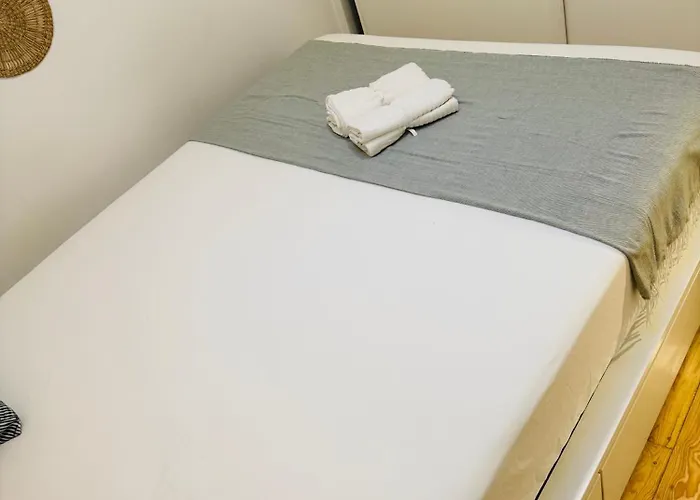 Travessa Do Meio Lisbon