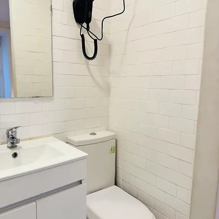 Travessa Do Meio דירה *