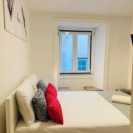 Travessa Do Meio דירה